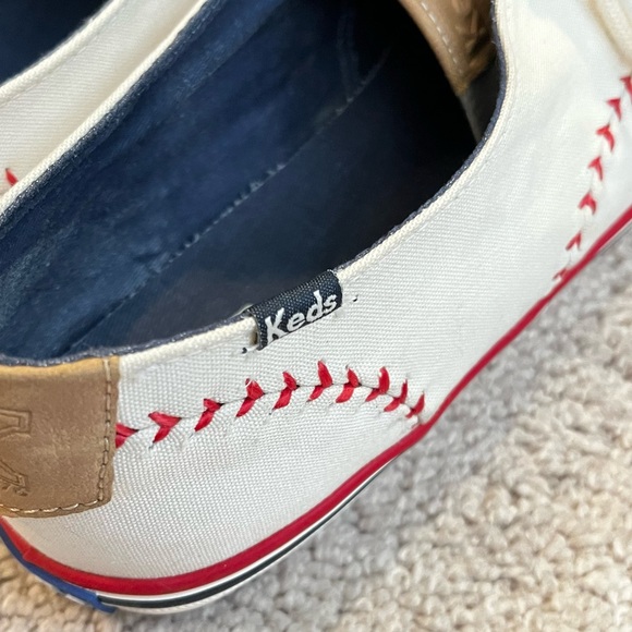 KEDS Champion Pennant  Baseball Sneakers Canvas Red Stitching Low Top Womens 9 - Picture 6 of 9